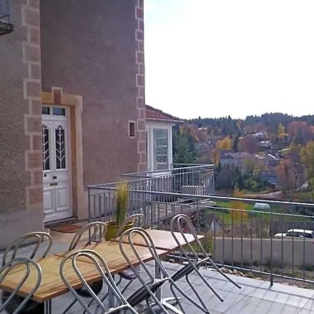 Chez Tante Soly Alojamento de Acomodação e Pequeno-almoço Le Chambon-sur-Lignon
